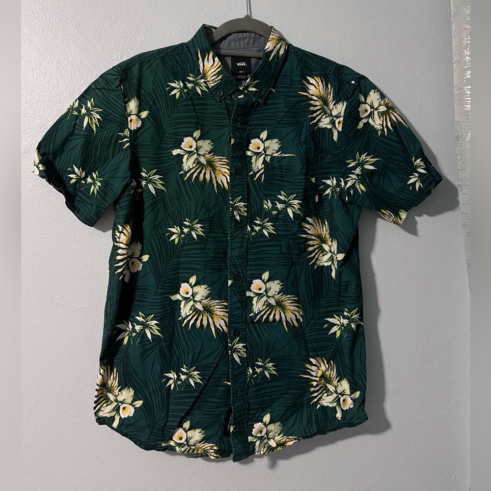 Vans Hawaiian Floral Short Sleeve Button Shirt